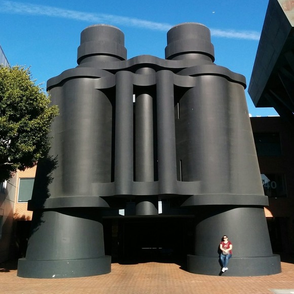 Meet your Posher, Beth - Picture 1 of 1